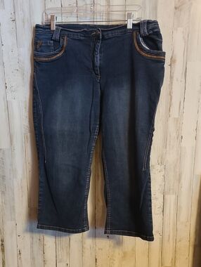 BPC Women's Dark Blue Cropped Jeans with Contrast Trim